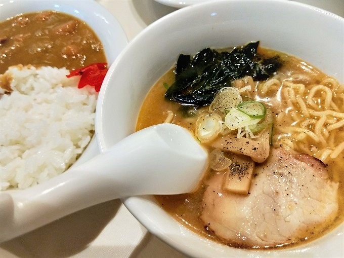 北海道 車中泊 キャンピングカー 温泉 道の駅 くろまつない ブログ